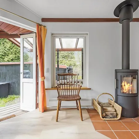 Feriehus Beautiful In With Kitchen